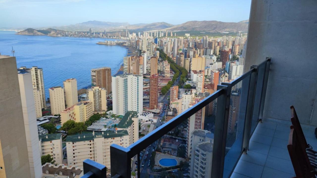 Lujoso Apartamento Con Vistas Al Mar En Mirador Del Mediterraneo By Gestaltur ベニドルム エクステリア 写真